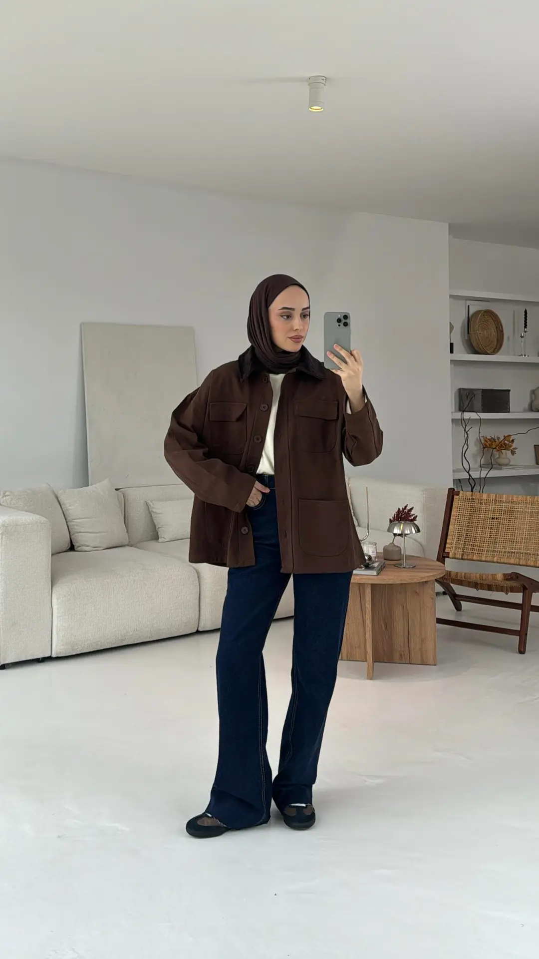 Kadife Yaka Cep Detaylı Ceket Kahve - Görsel 5