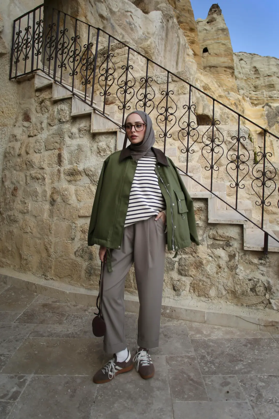 Kadife Yaka Gabardin Ceket Yeşil - Görsel 4