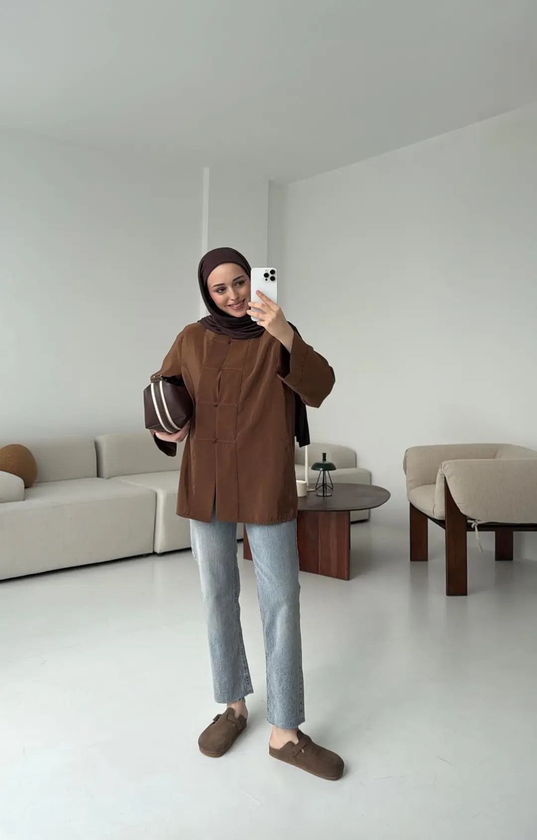 Kahve Düğme Detay Gömlek