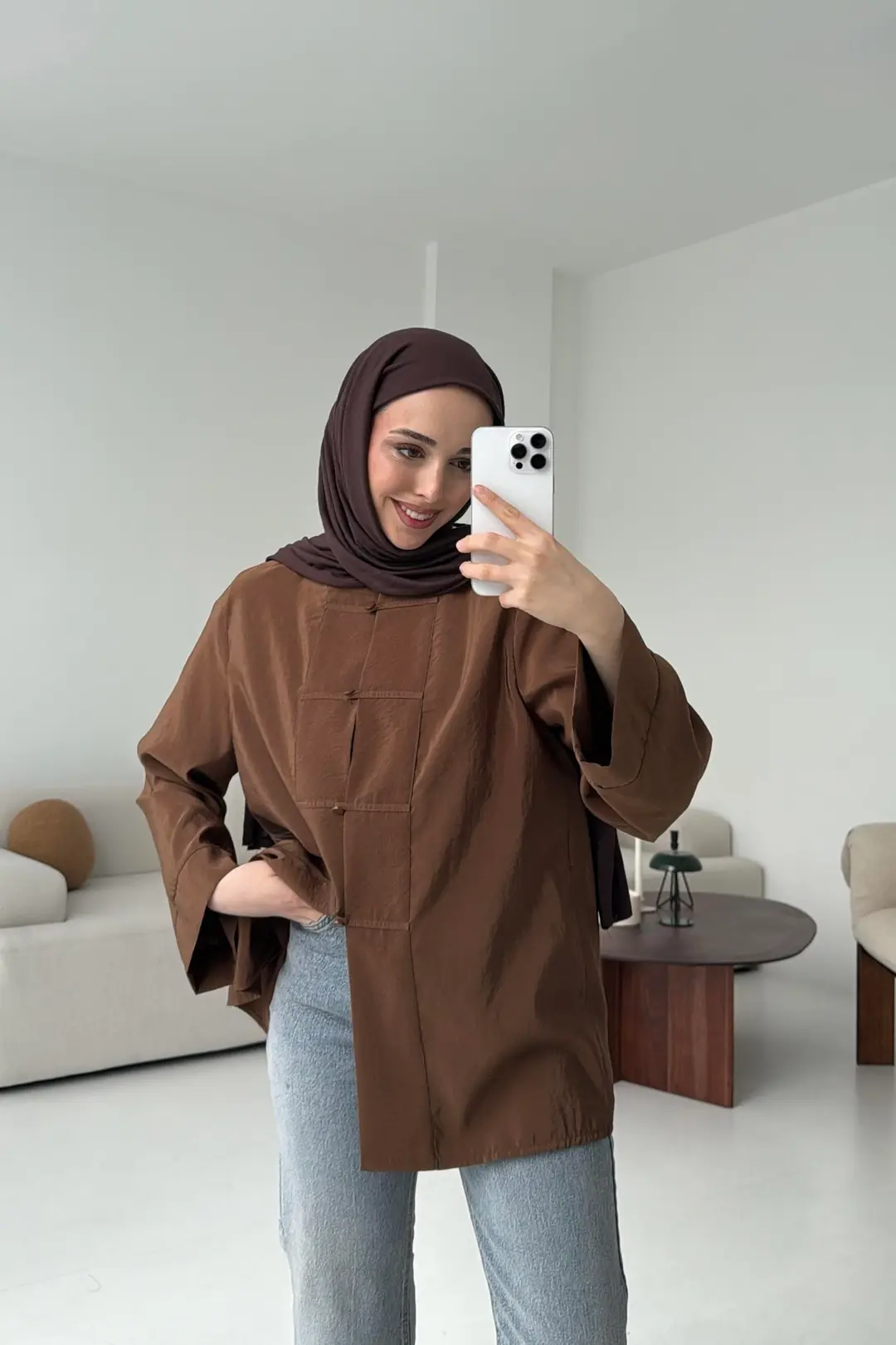 Kahve Düğme Detay Gömlek - Görsel 2