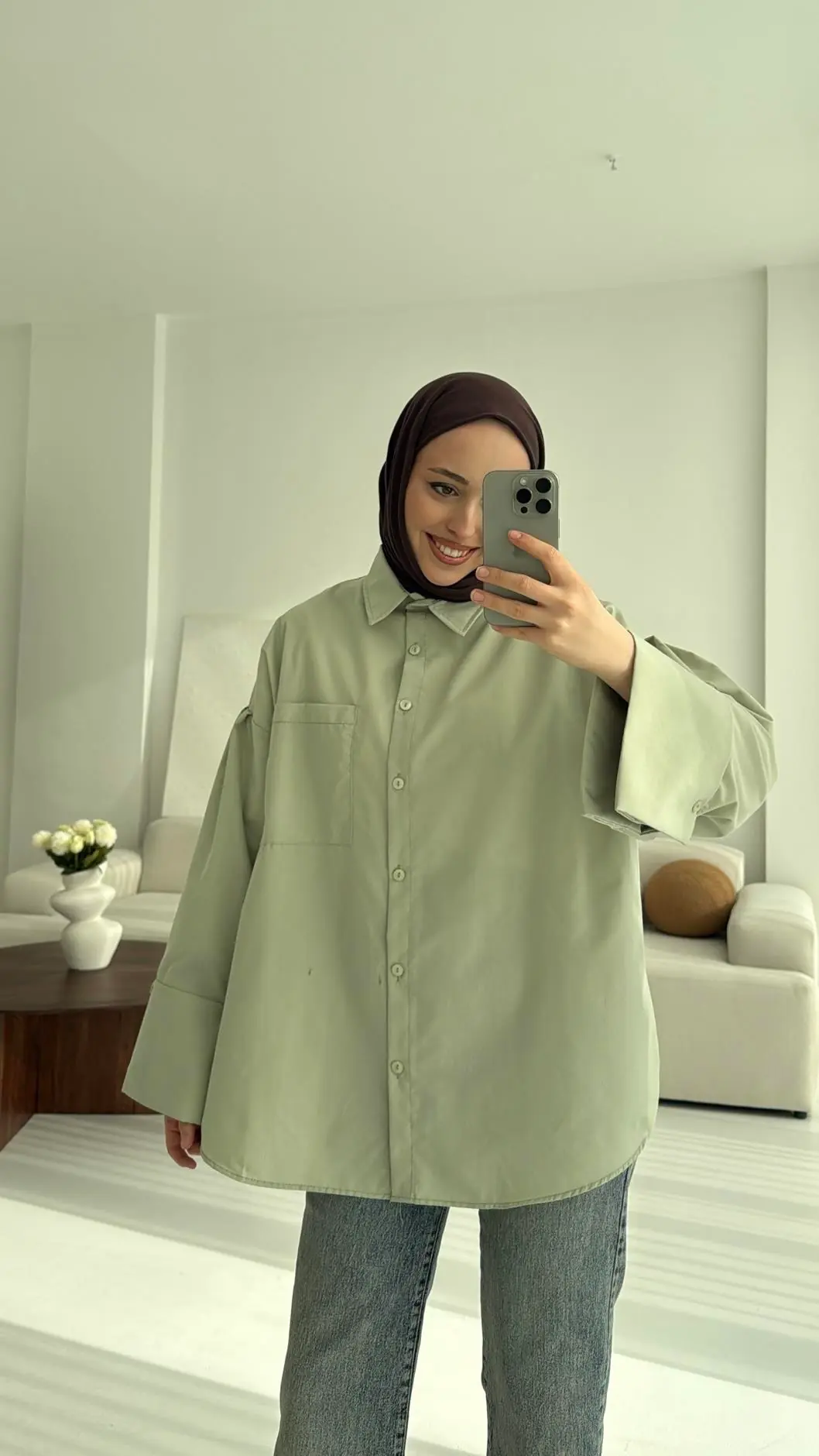 Kalın Manşetli Oversize Mint Gömlek - Görsel 5