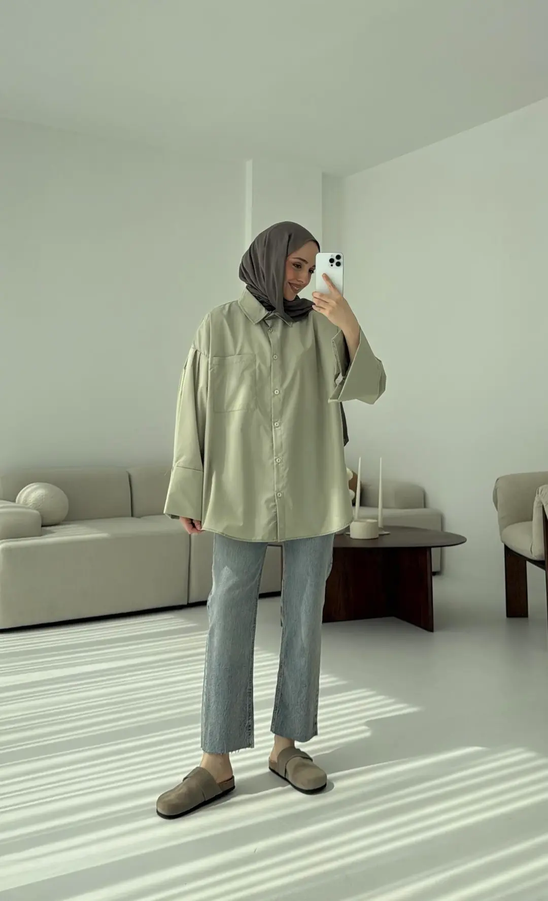 Kalın Manşetli Oversize Mint Gömlek - Görsel 6