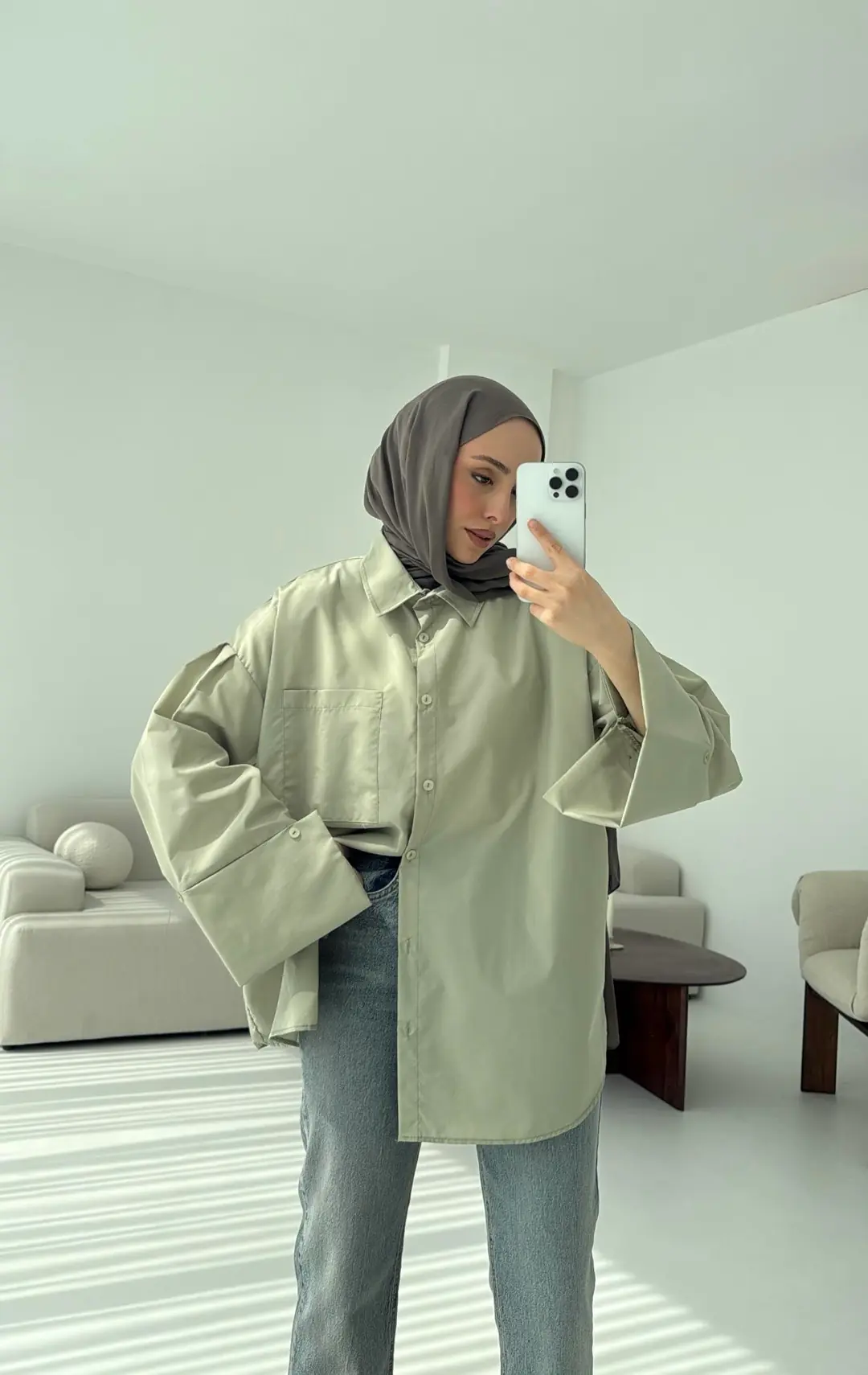 Kalın Manşetli Oversize Mint Gömlek - Görsel 9