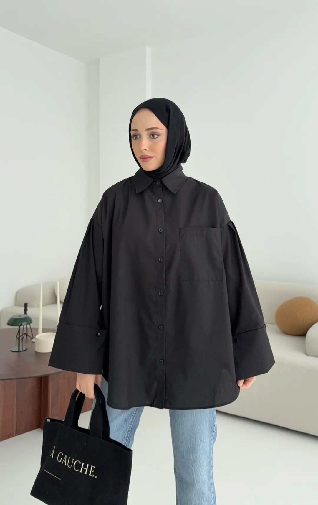 Kalın Manşetli Oversize Siyah Gömlek - Görsel 2