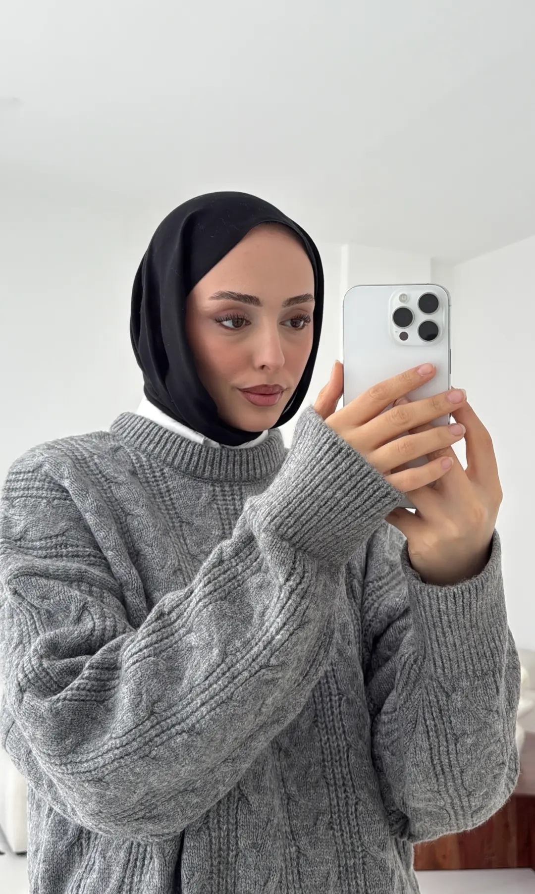 Kalın Saç Örgü Kazak Gri - Görsel 3