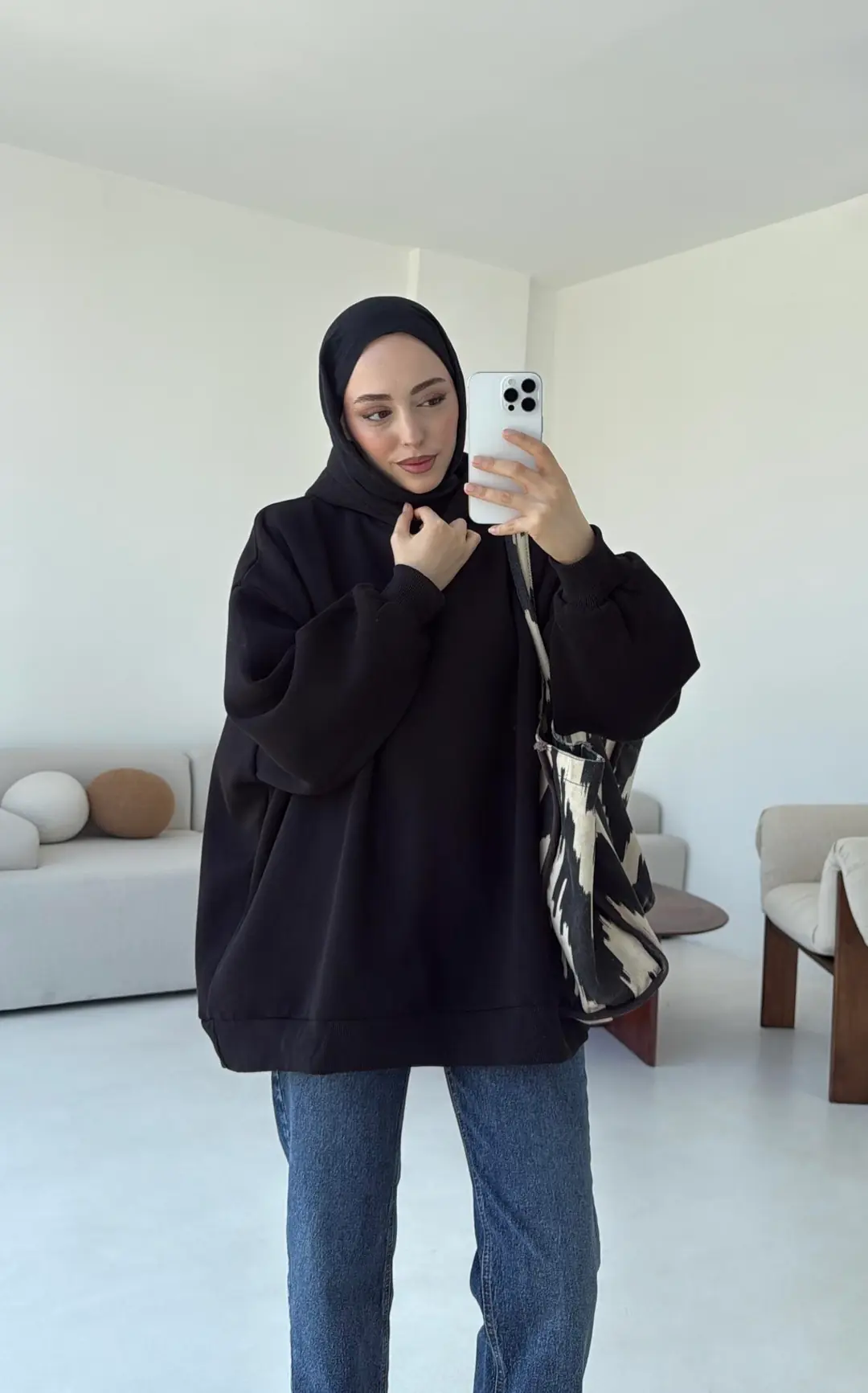 Kapüşonlu Oversize Şardonlu Sweatshirt Siyah - Görsel 4