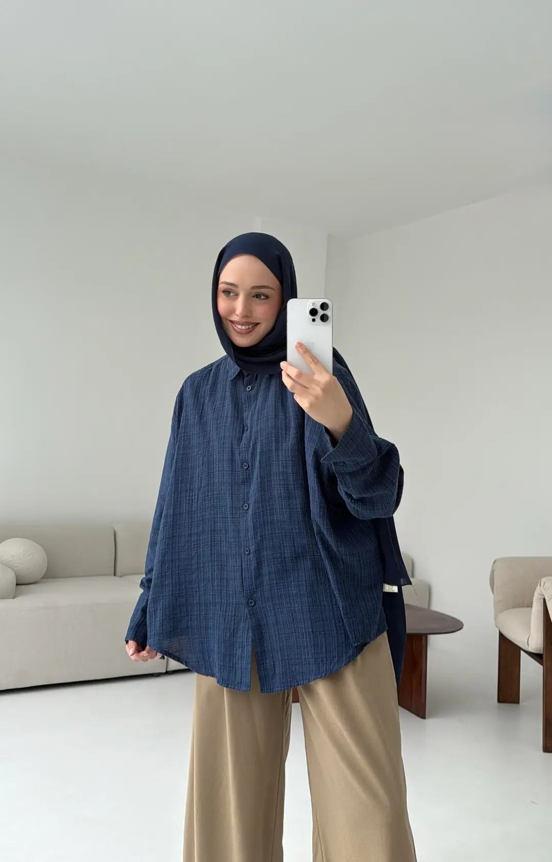 Kare Dokulu Lacivert Oversize Gömlek - Görsel 4