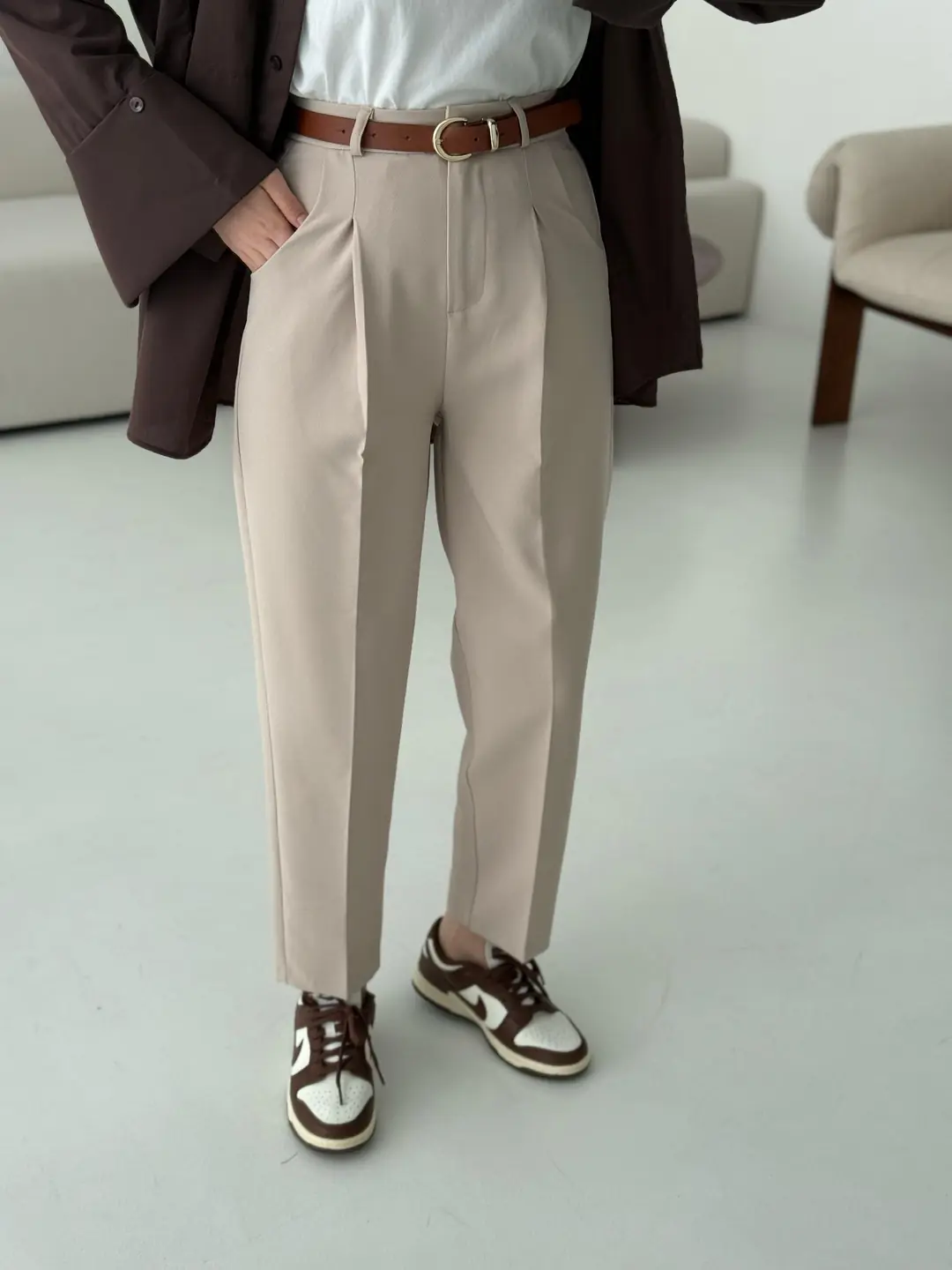 Kemerli Bej Pantolon