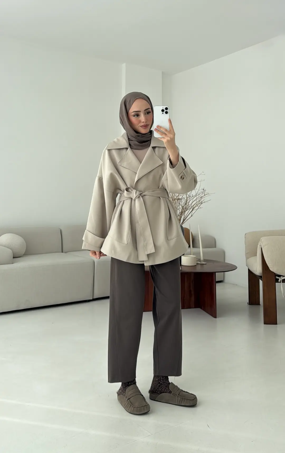 Kemerli Dökümlü Trençkot Taş - Görsel 4