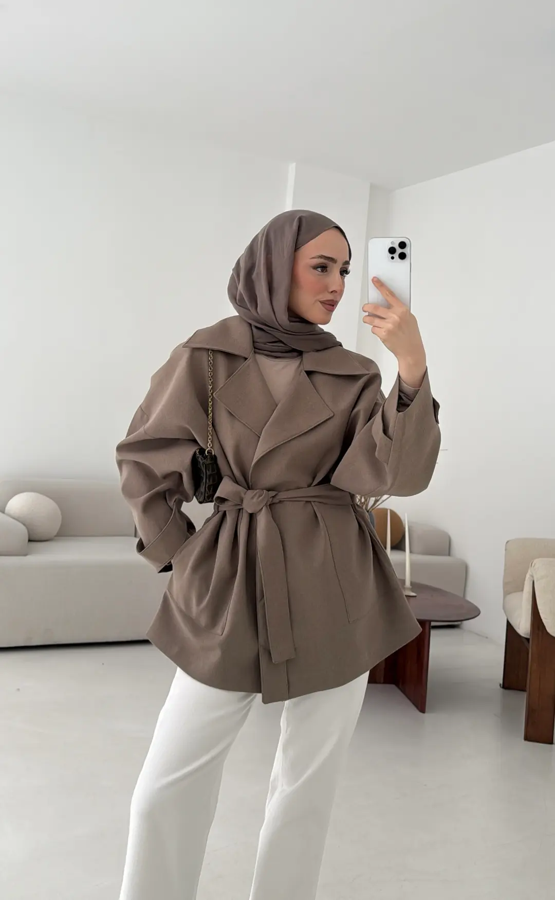 Kemerli Dökümlü Trençkot Vizon - Görsel 4