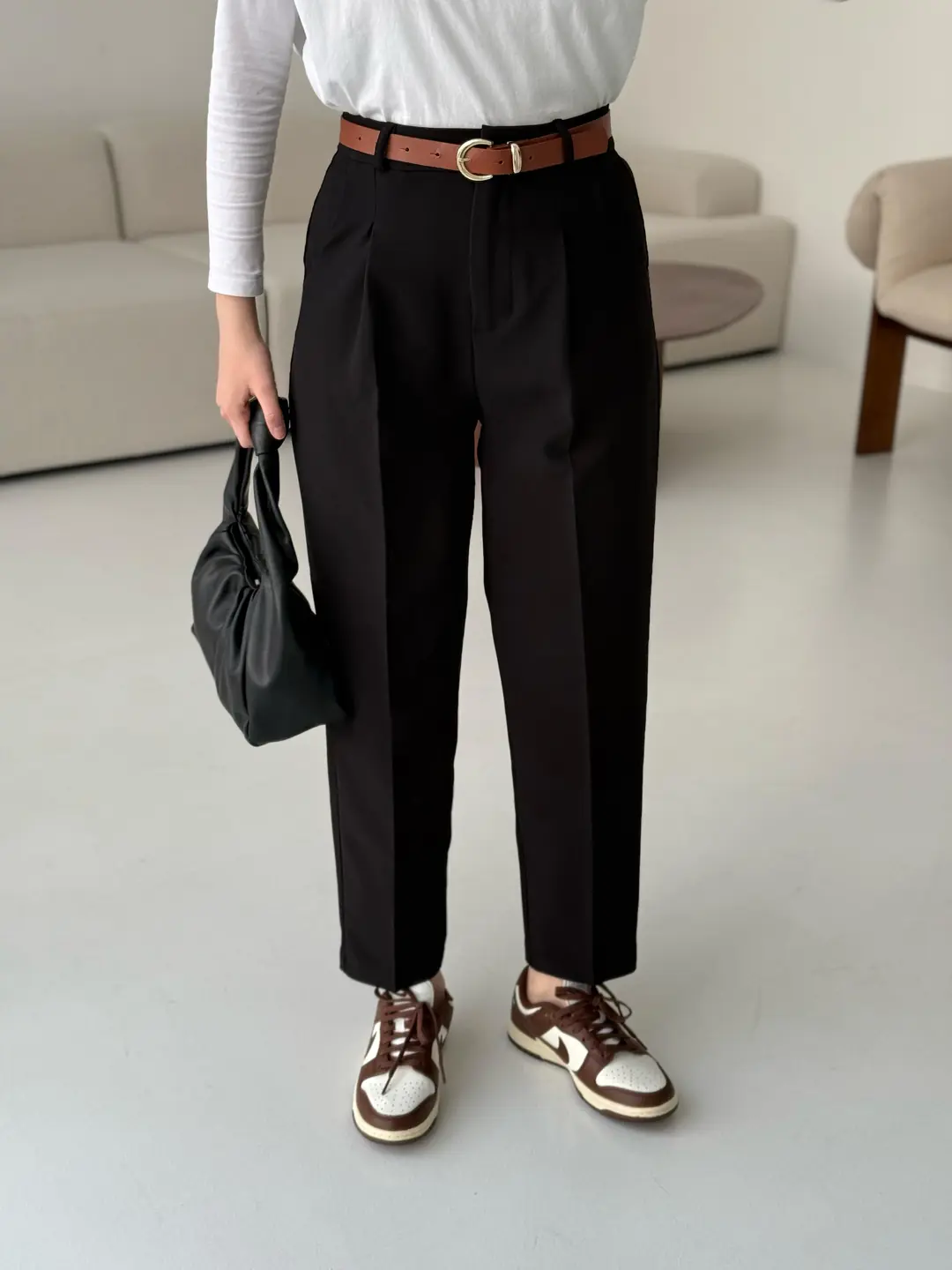 Kemerli Siyah Pantolon - Görsel 3