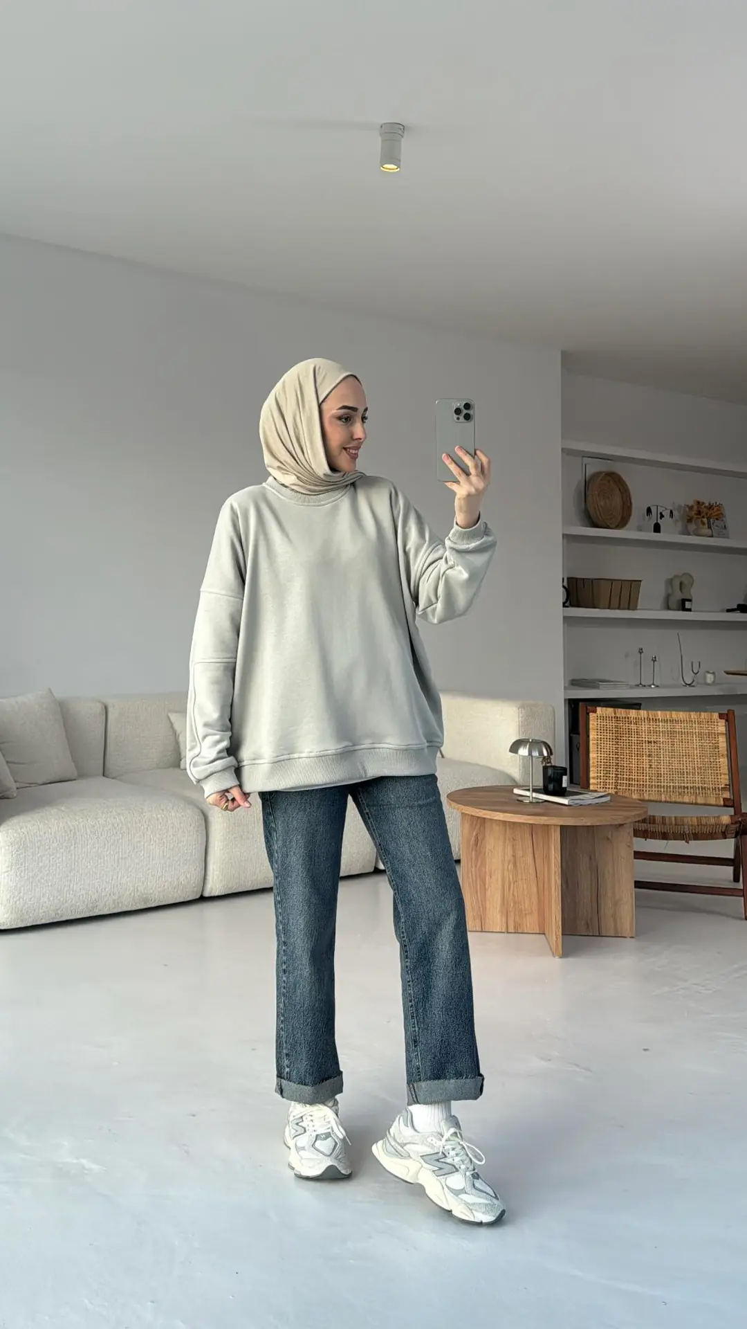 Kolları Dikiş Detaylı Oversize Sweatshirt Gri - Görsel 4