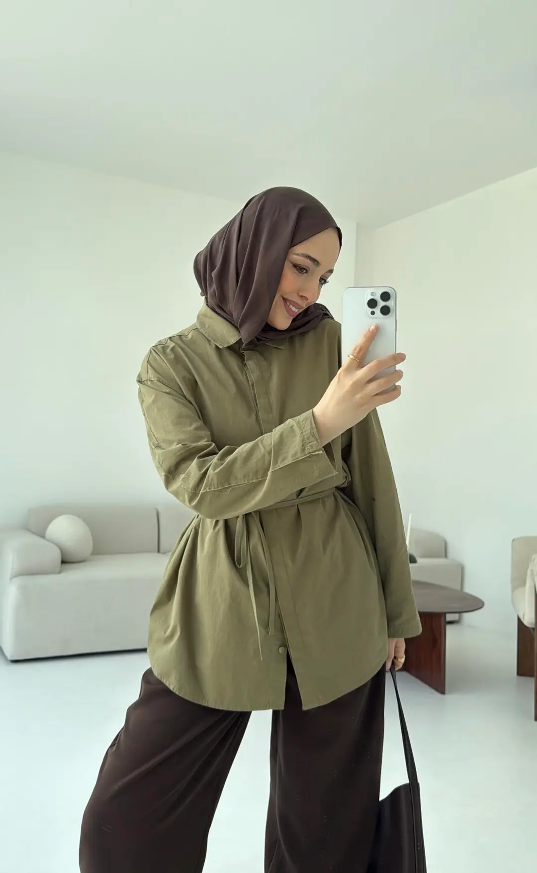 Kolları Pis Dikiş Kemerli Gömlek Haki