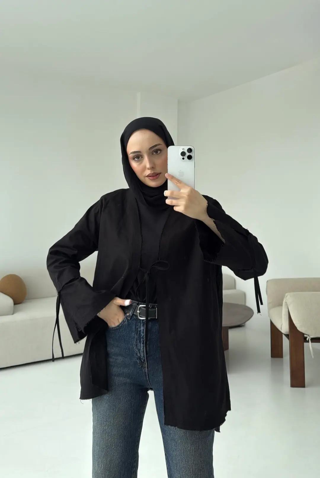 Kolu Yırtmaç Detay Kimono Siyah - Görsel 3