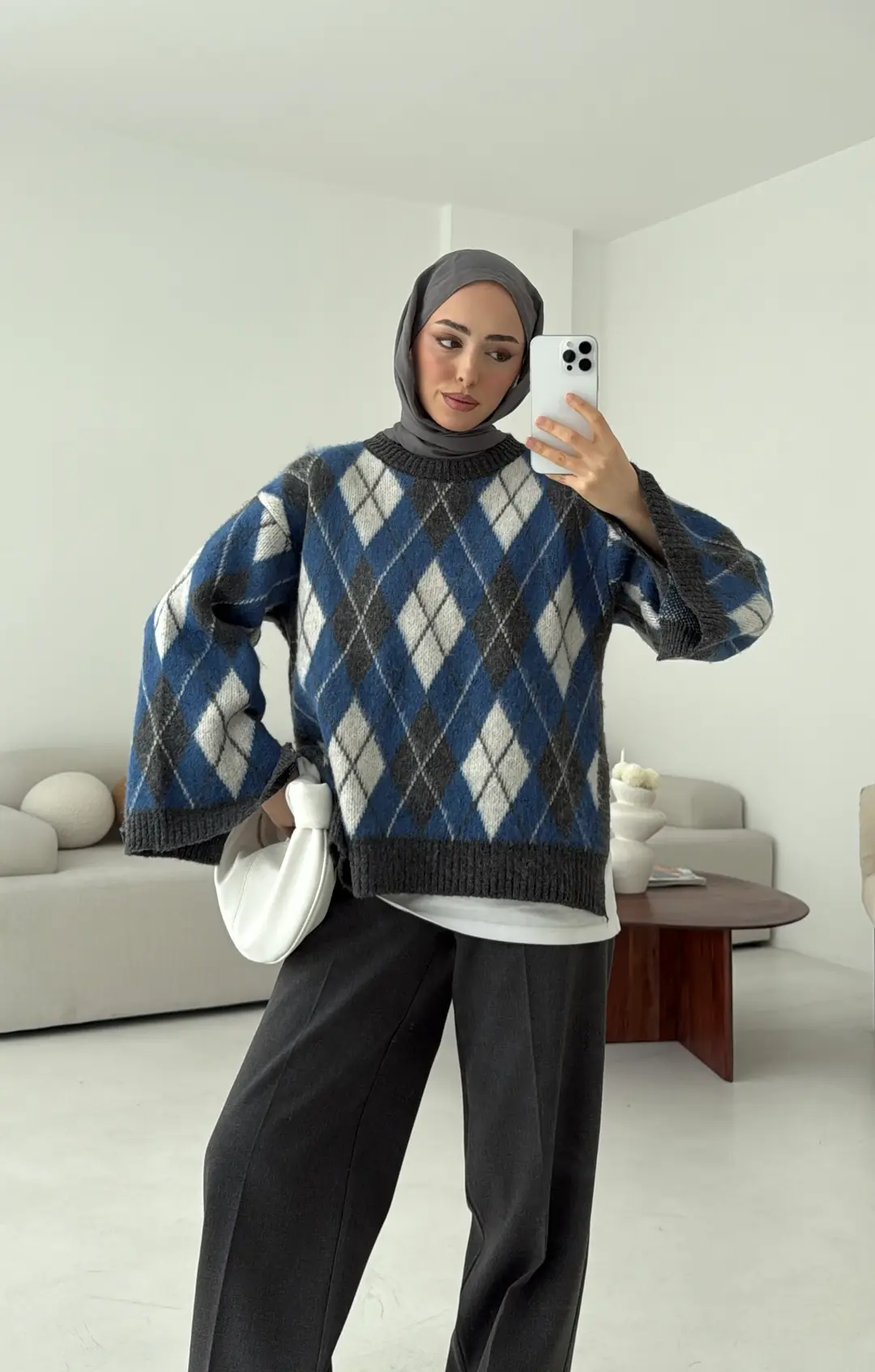 Kolu Yırtmaç Detay Tasarım Kazak Mavi - Görsel 4