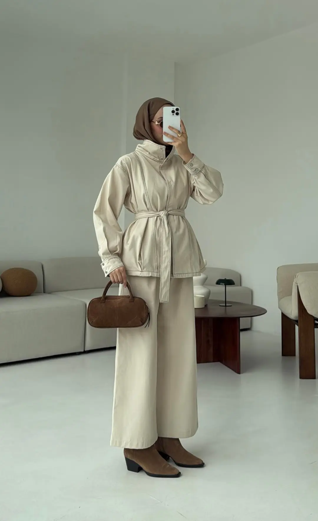 Kontrast Dikişli Gabardin Takım Bej - Görsel 9