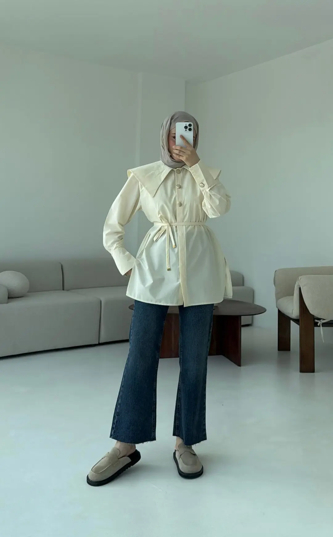 Krem Bebe Yaka Gömlek - Görsel 2