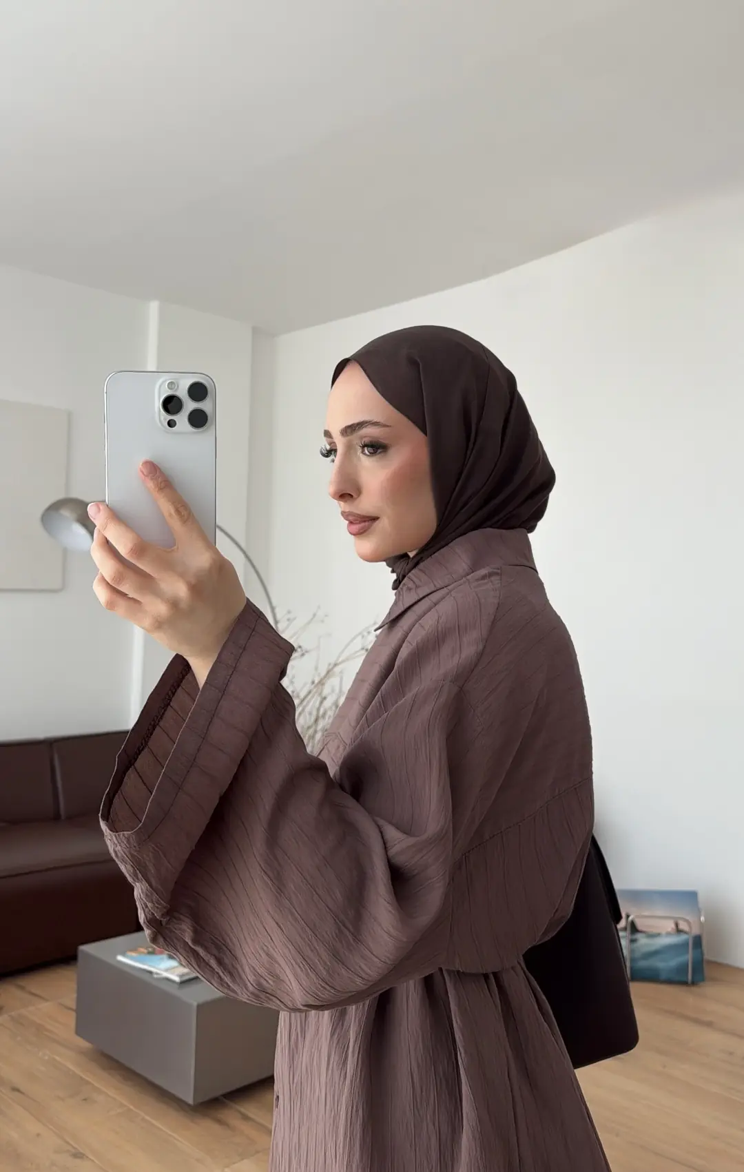 Krep Bağlamalı Dökümlü Gömlek Kahve - Görsel 7