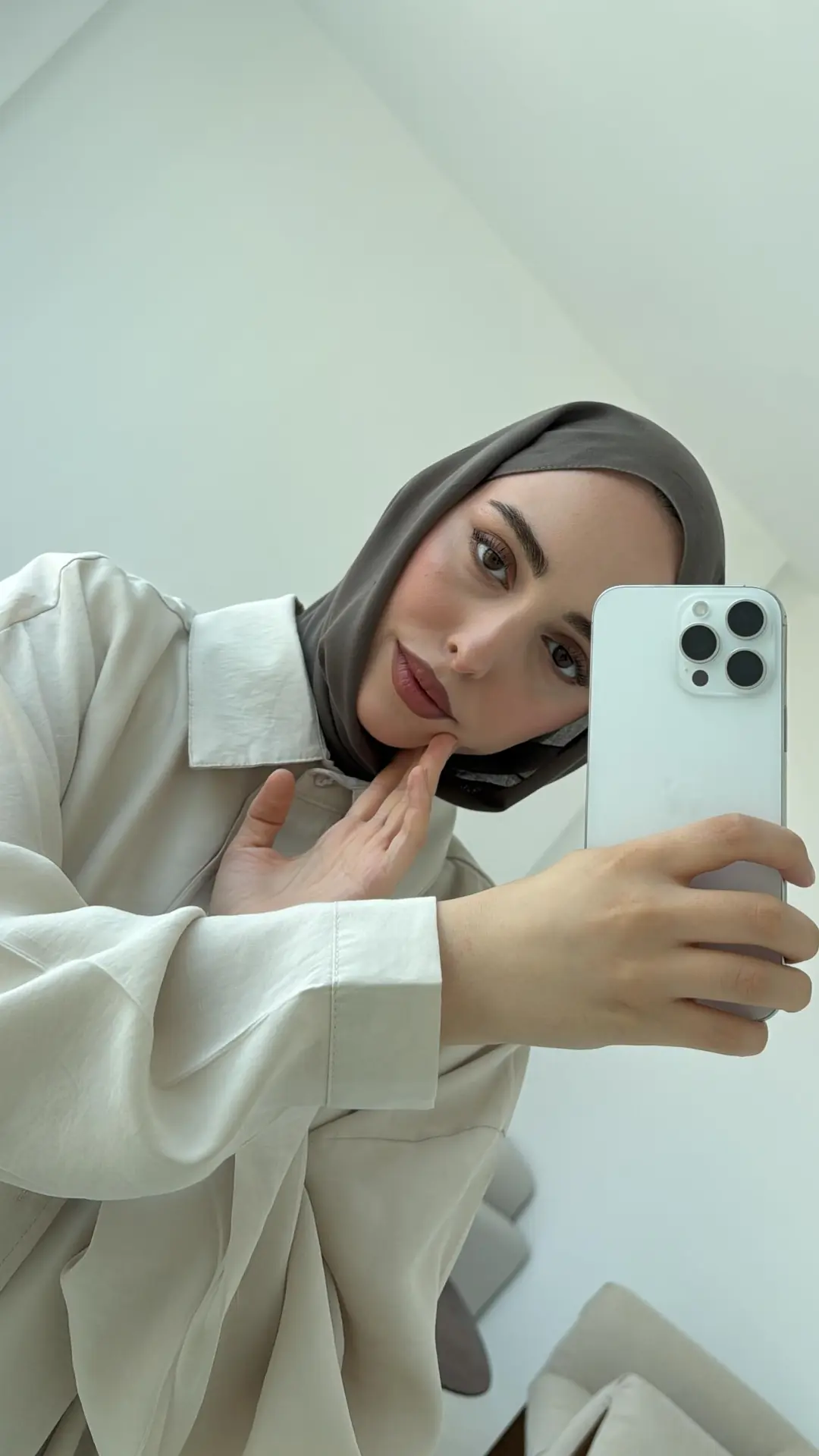 Krep Dökümlü Gömlek Taş - Görsel 8