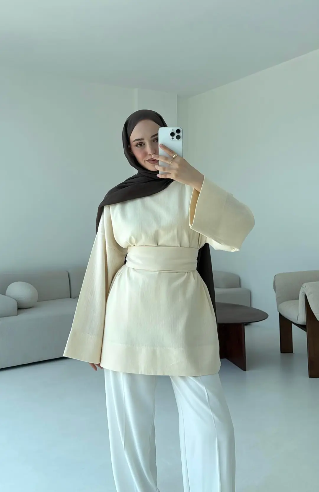 Kuşaklı Keten Bluz Krem - Görsel 9