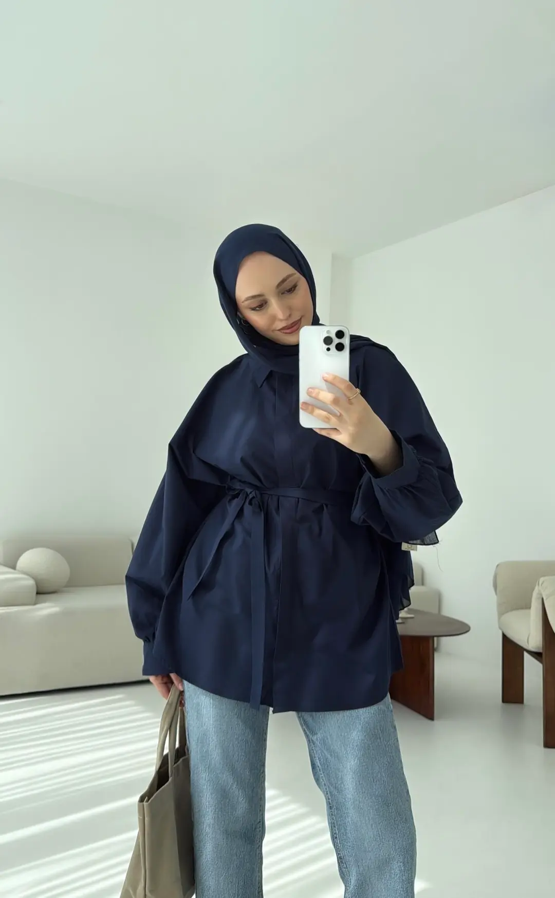 Lacivert Balon Kol Bağlamalı Gömlek - Görsel 5