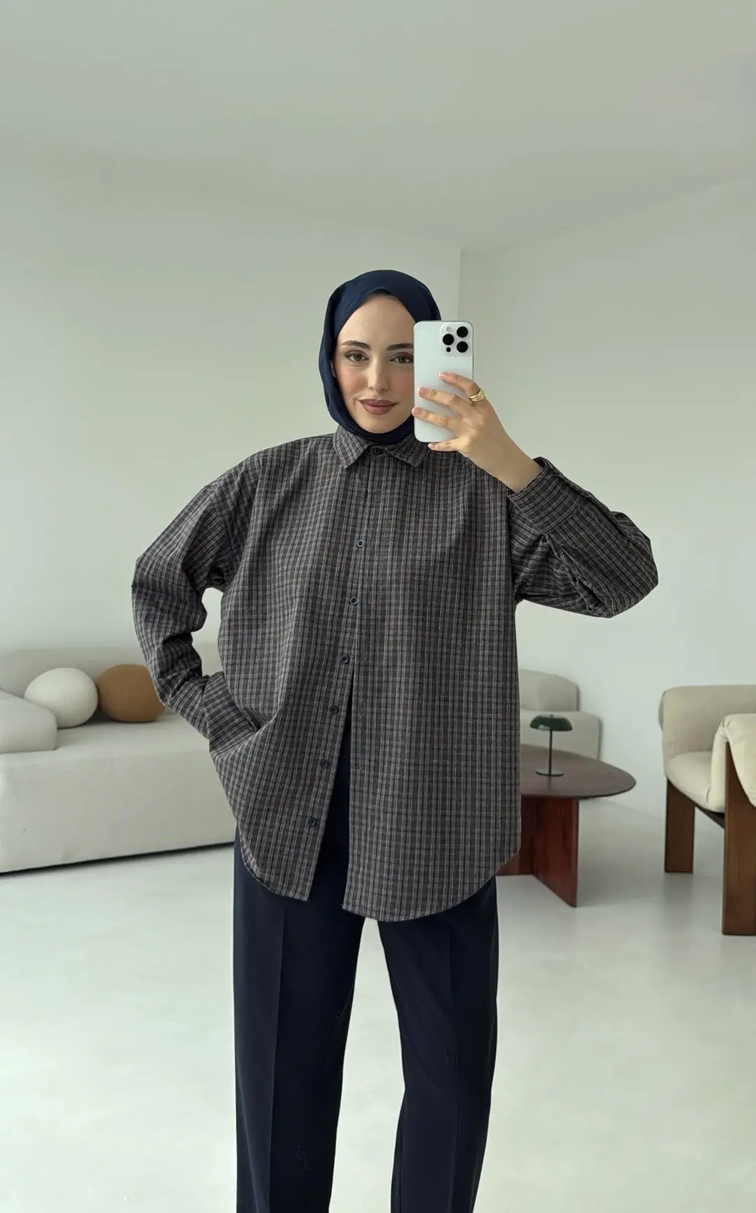 Lacivert Geçişli Ekose Gömlek