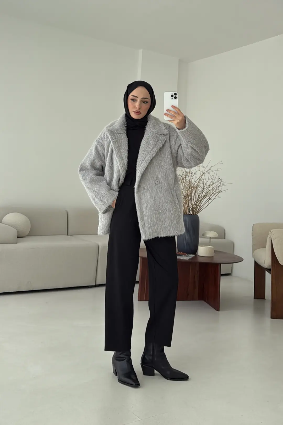 Maxmara Eldivenli Kaban Gri - Görsel 4