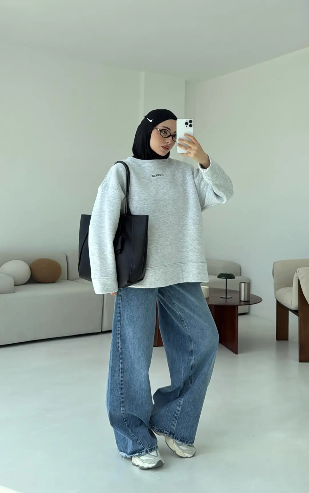 Minimal Baskılı Oversize Sweat Gri