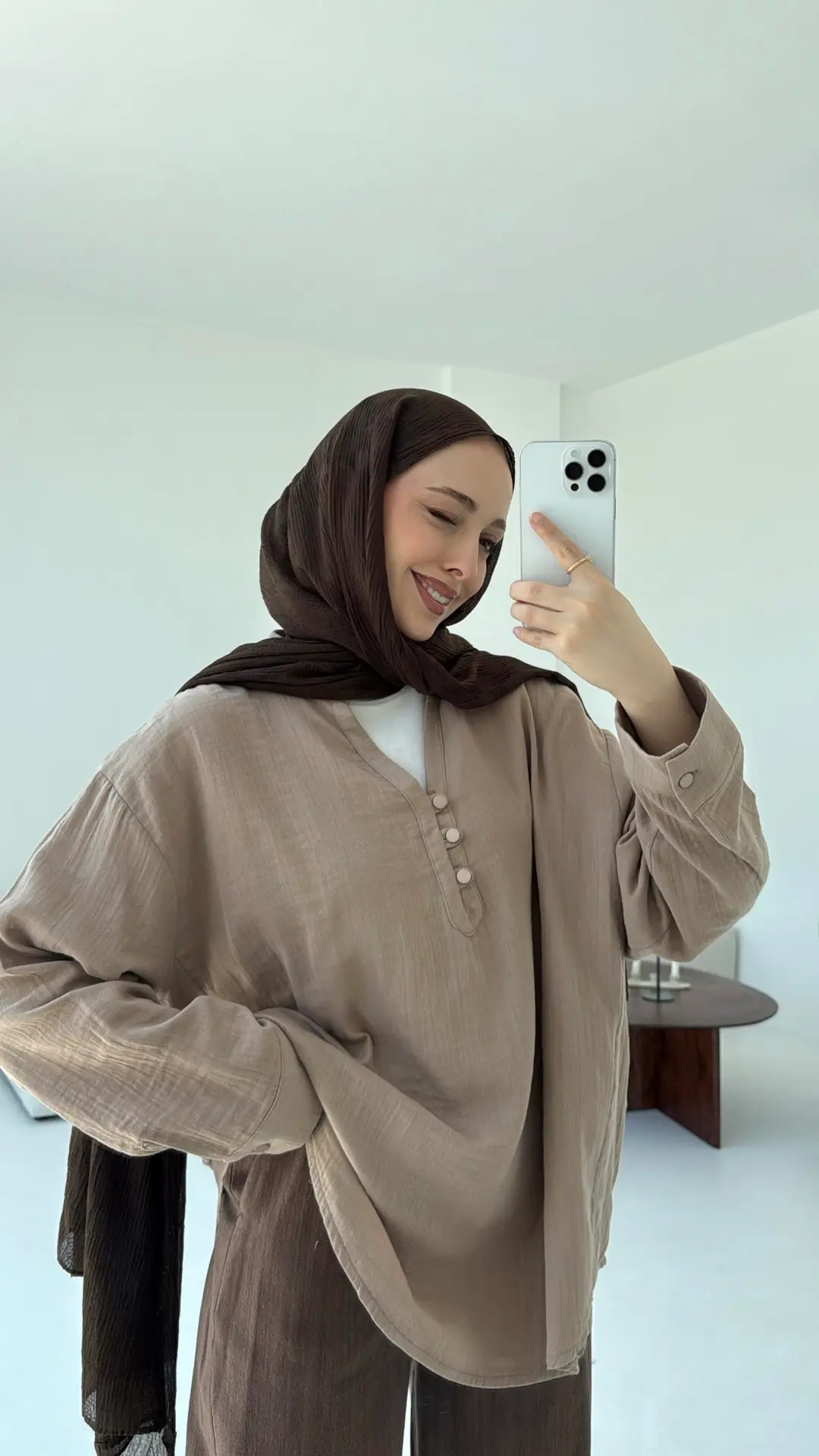 Müslin Düğmeli Gömlek Bej - Görsel 5