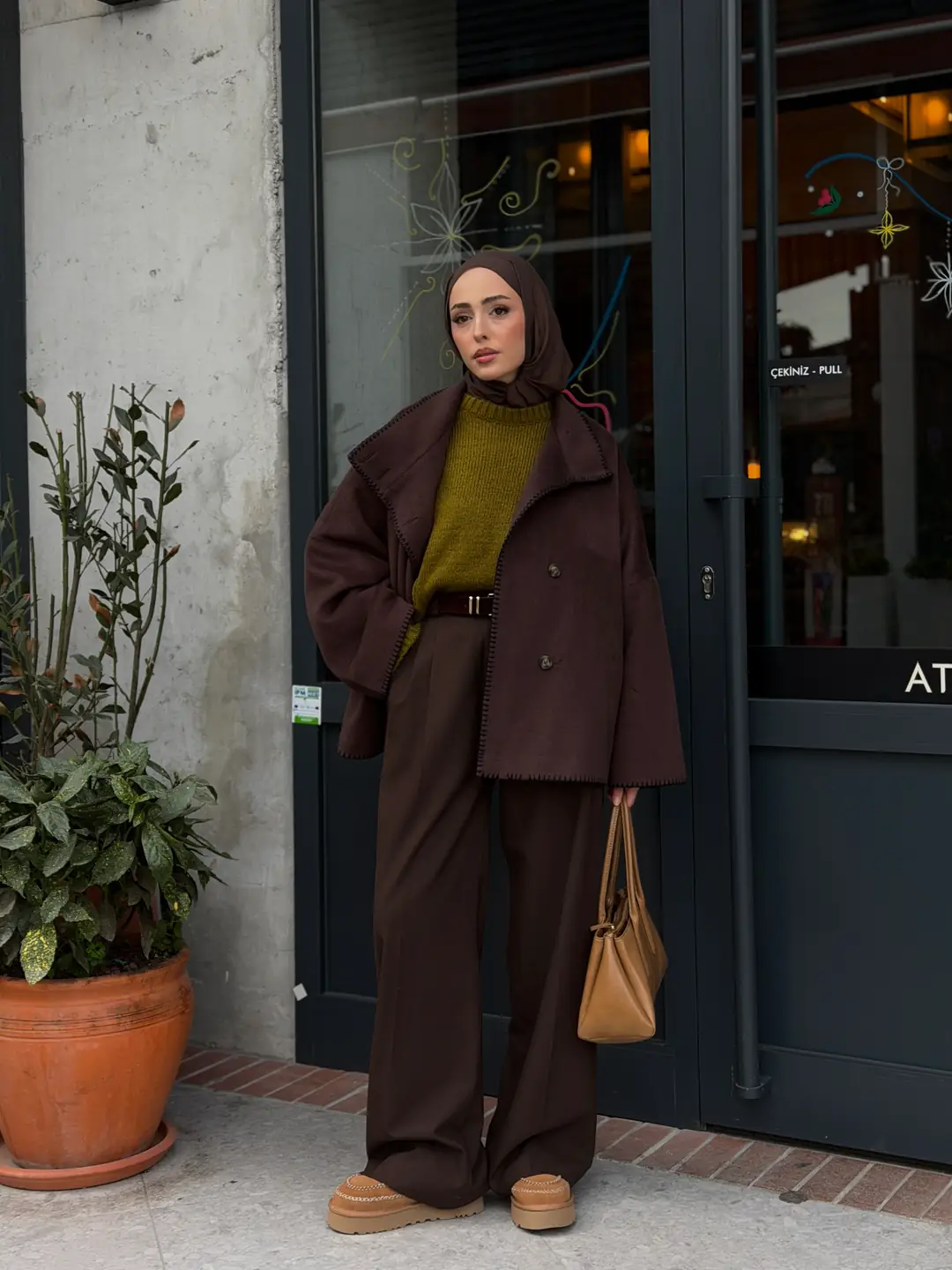 Nakış detay premıum kaban kahve - Görsel 2