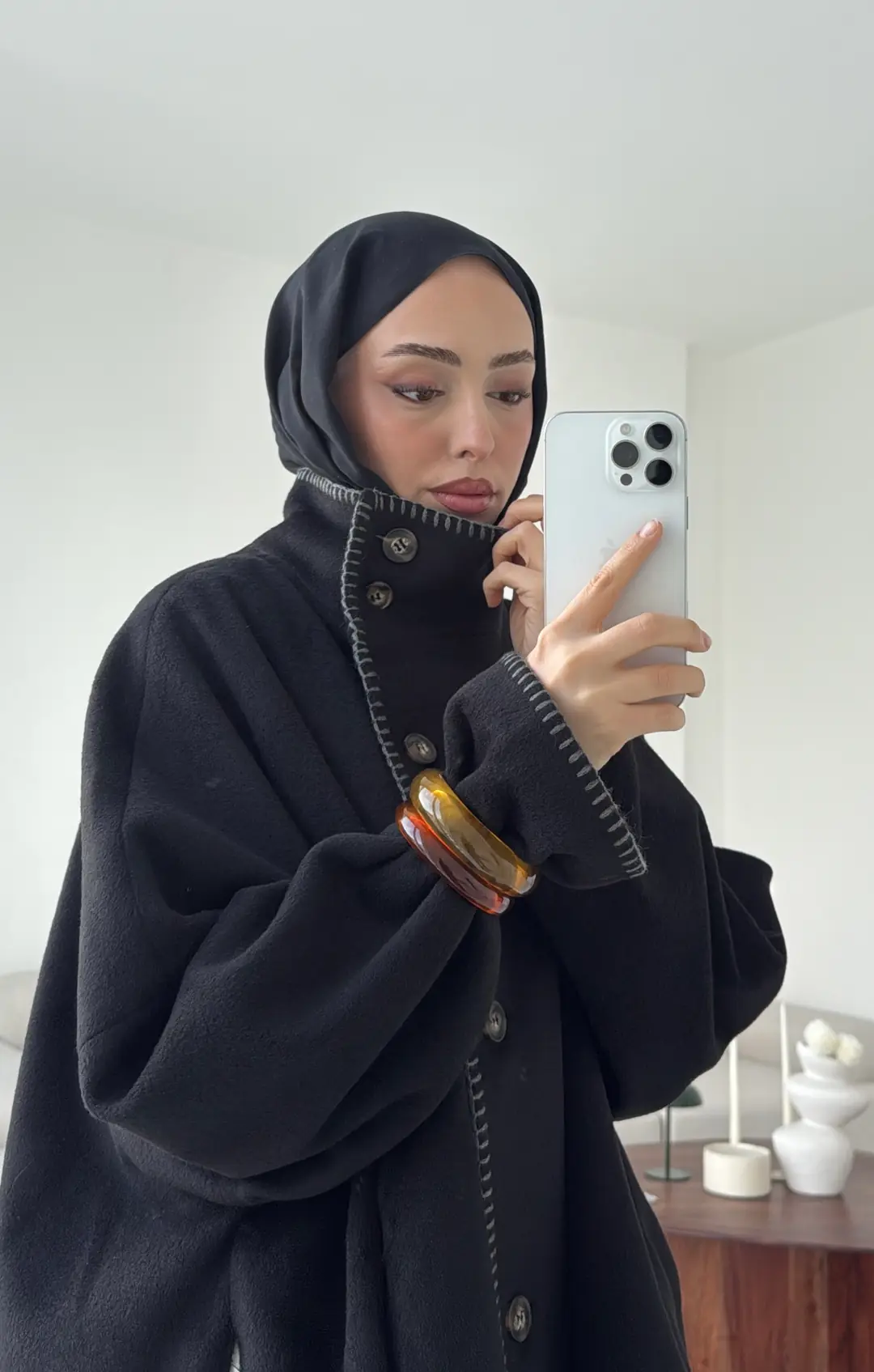 Nakış Detay Premium Kaban Siyah - Görsel 5