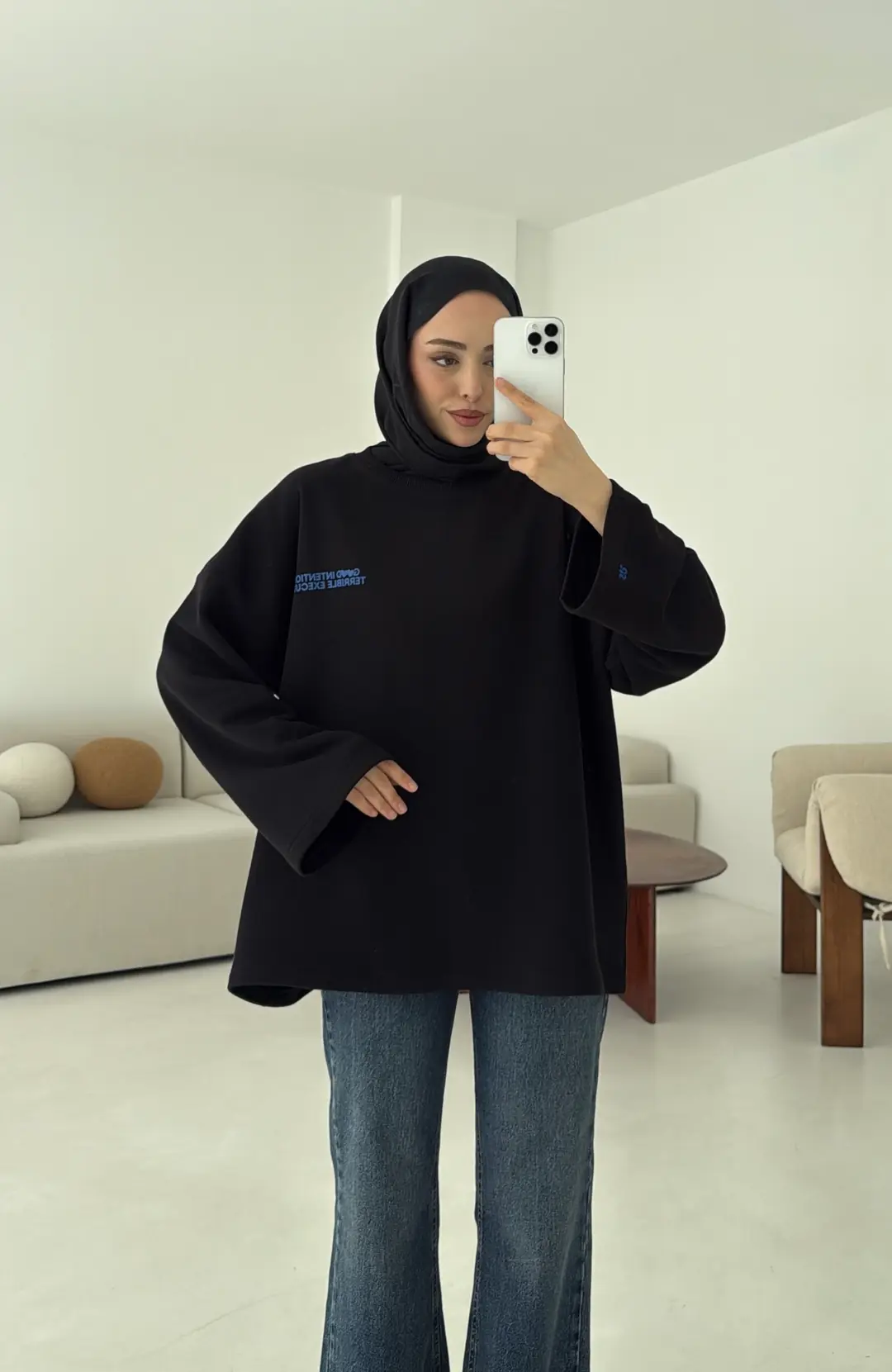 Nakışlı Oversize Sweatshirt Siyah - Görsel 3