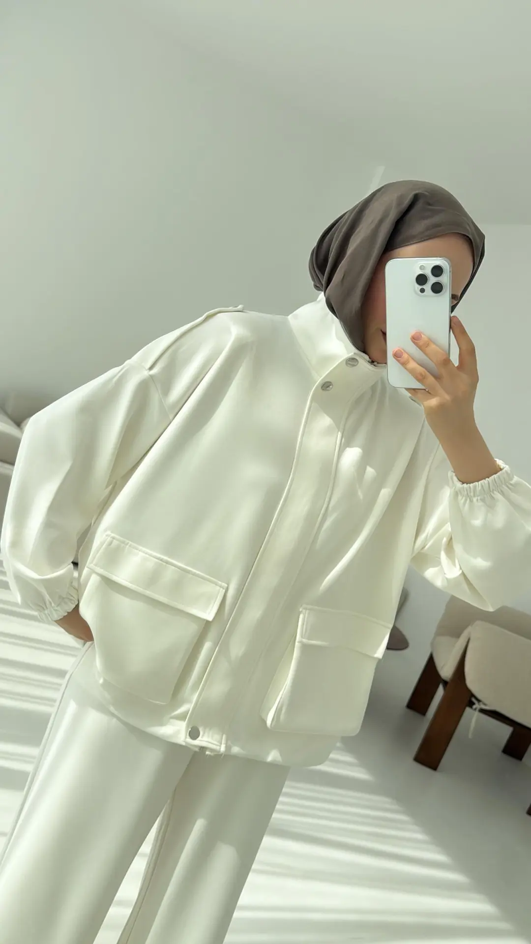 Omuz Apoletli Takım Beyaz - Görsel 8