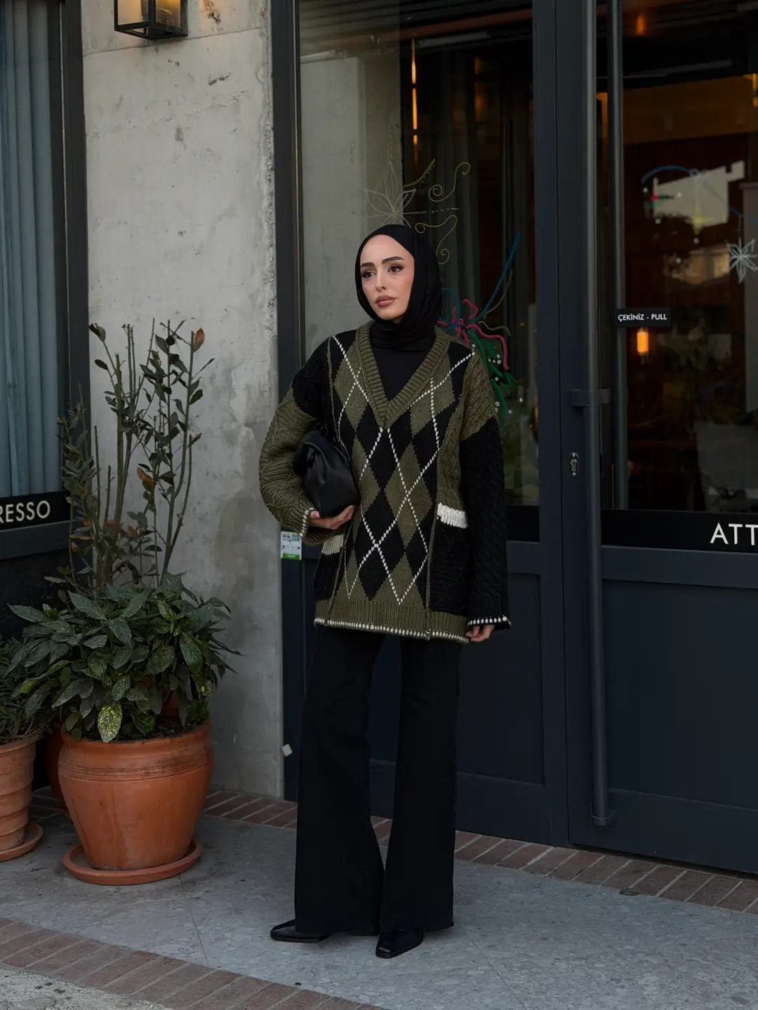 Orjinal Marka Haki V Yaka Kazak - Görsel 2