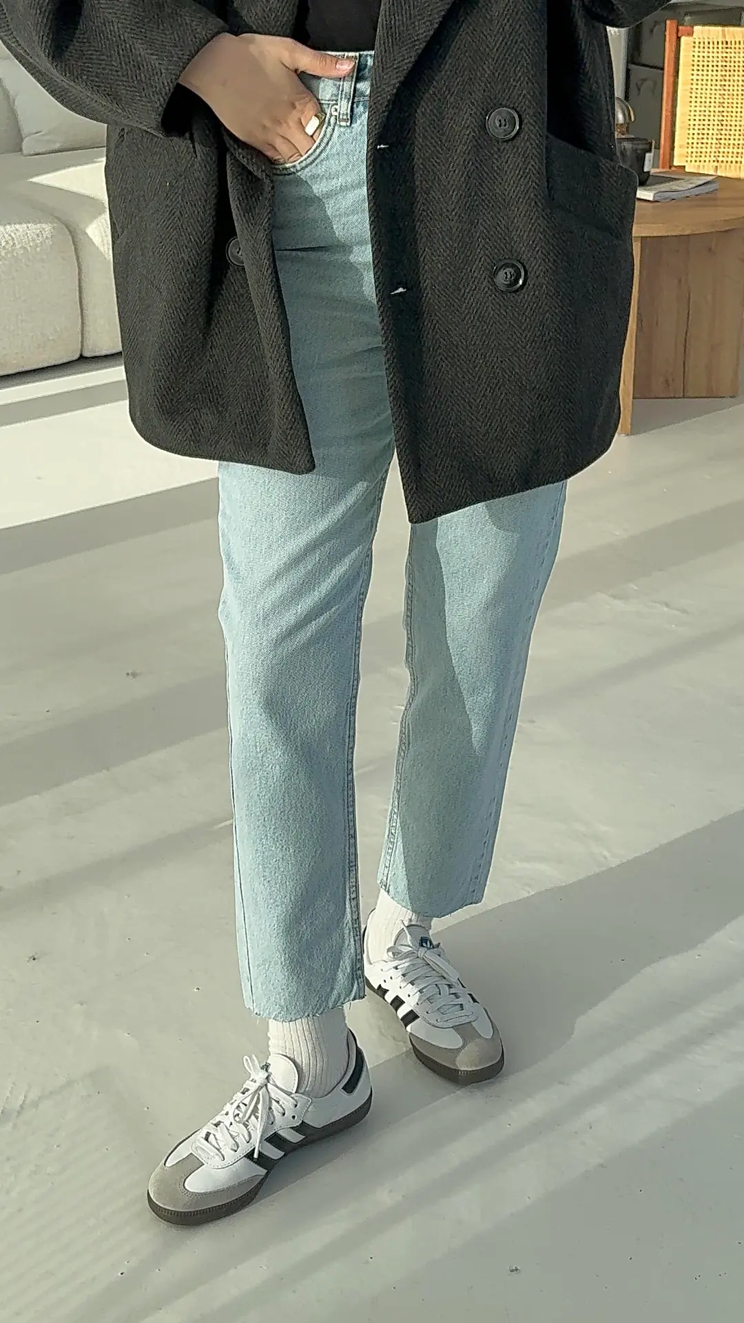 Paçası Kesik Likralı Jean Açık Mavi