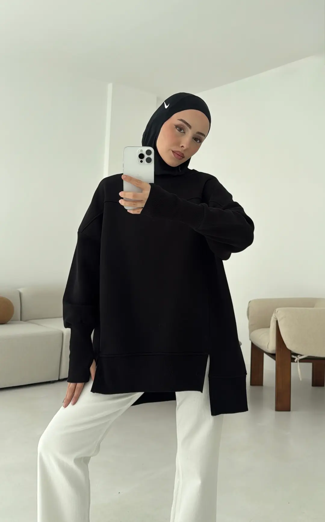 Parmak Geçmeli Asimetri Kesim Sweat Siyah - Görsel 2