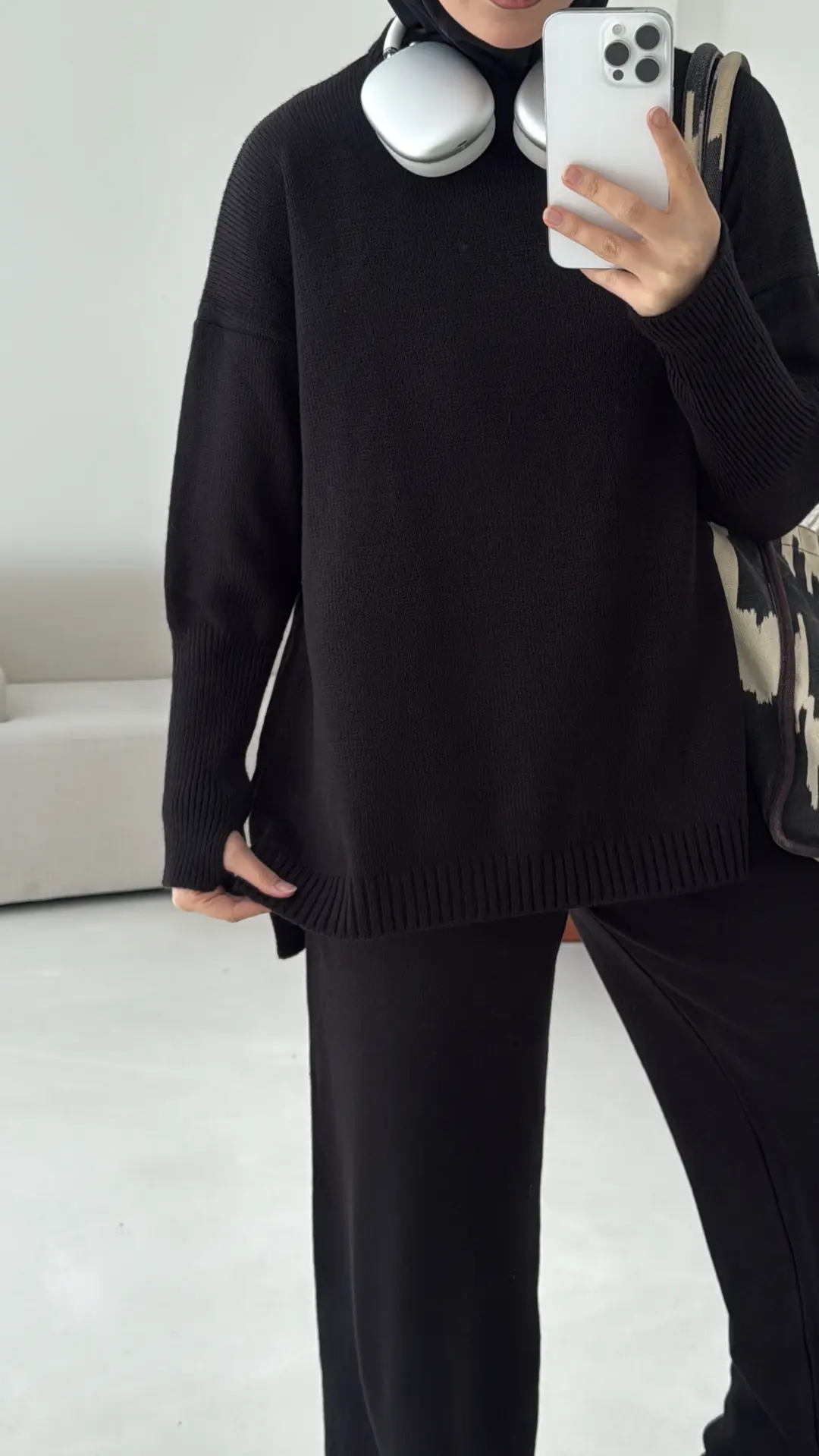 Parmak Geçmeli Triko Takım Siyah - Görsel 3