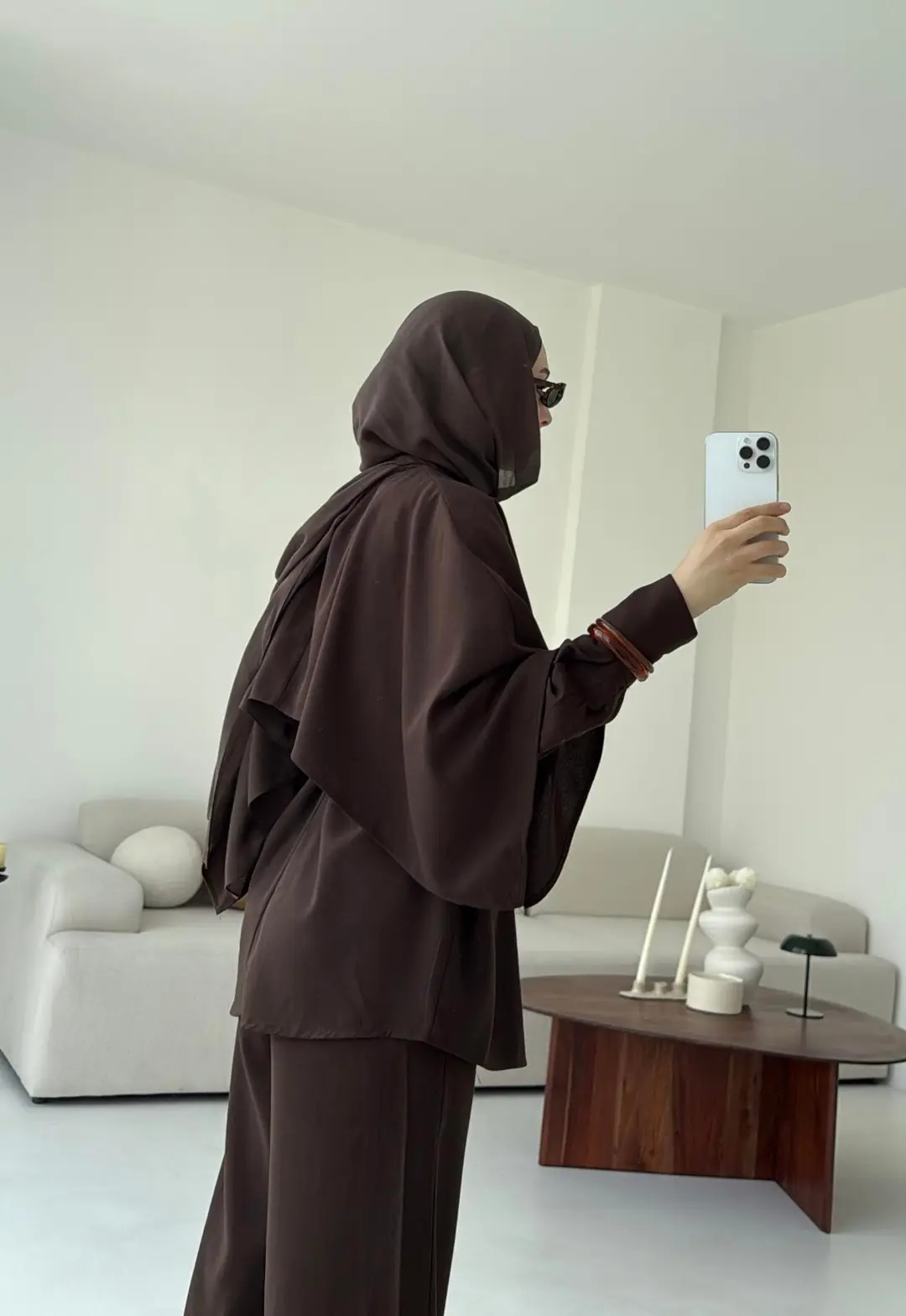 Pelerin Detay Gömlekli Takım Kahve - Görsel 6