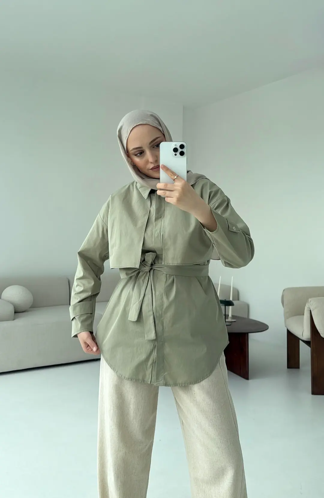 Pelerinli Haki Gömlek - Görsel 4