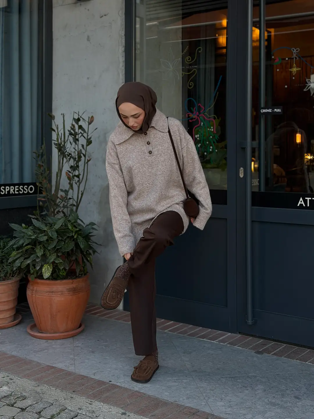 Premium Kalın Yakalı Kazak Vizon - Görsel 2