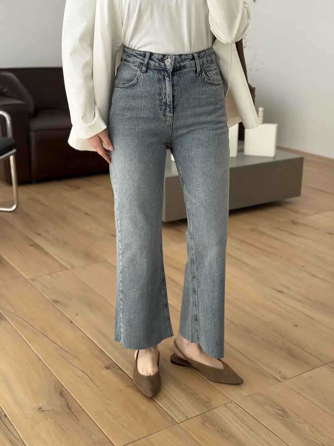 Premium Paçası Kesik Hafif İspanyol Jean R276 - Görsel 3