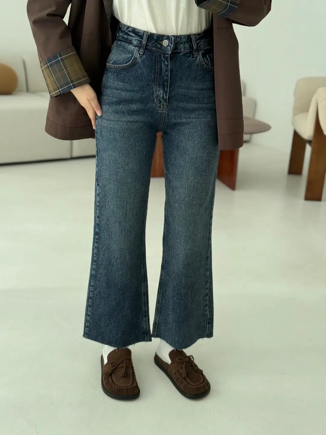 Premium Paçası Kesik Hafif İspanyol Jean 277 - Görsel 3