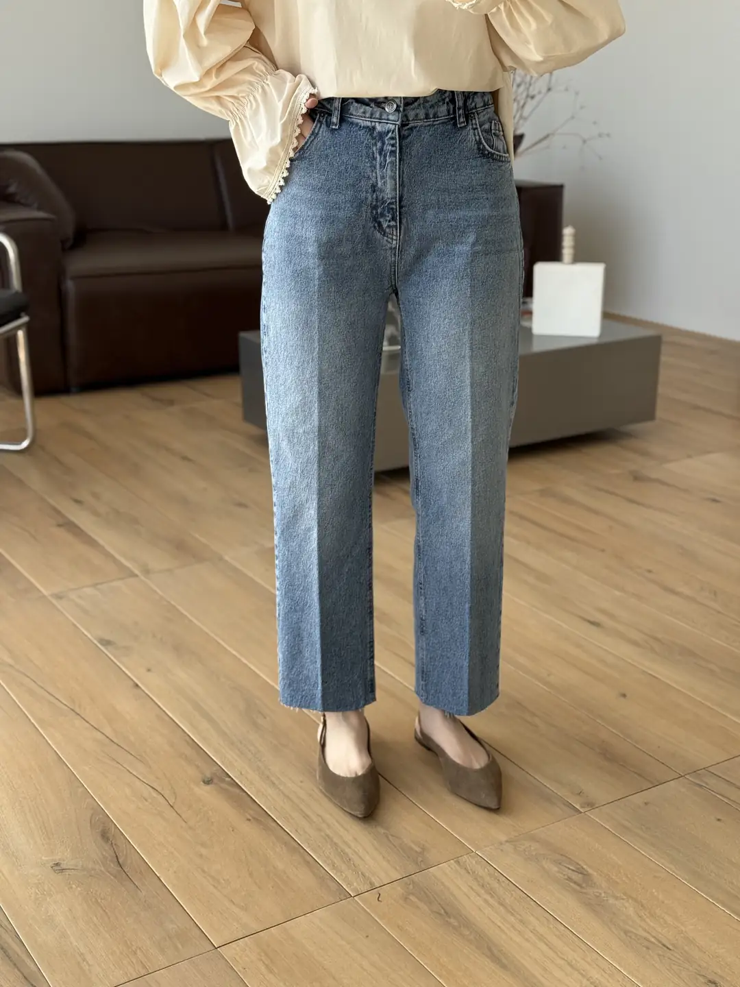 Premium Paçası Kesik Hafif İspanyol Jean R215 - Görsel 2