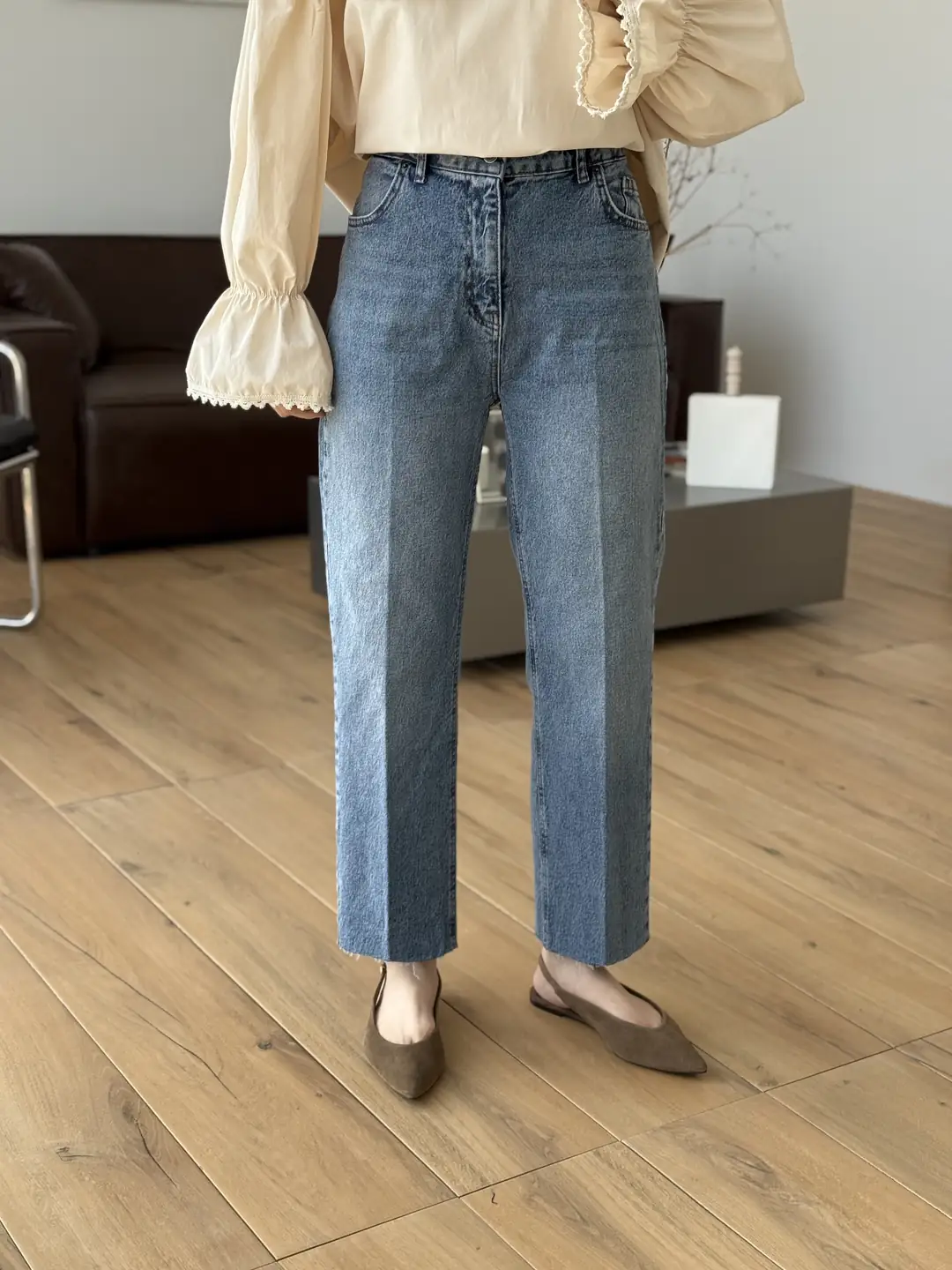 Premium Paçası Kesik Hafif İspanyol Jean R215 - Görsel 4