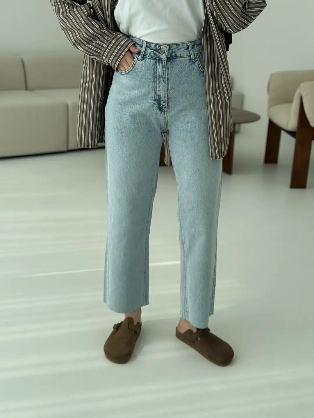 Premium Paçası Kesik Jean Buz 061