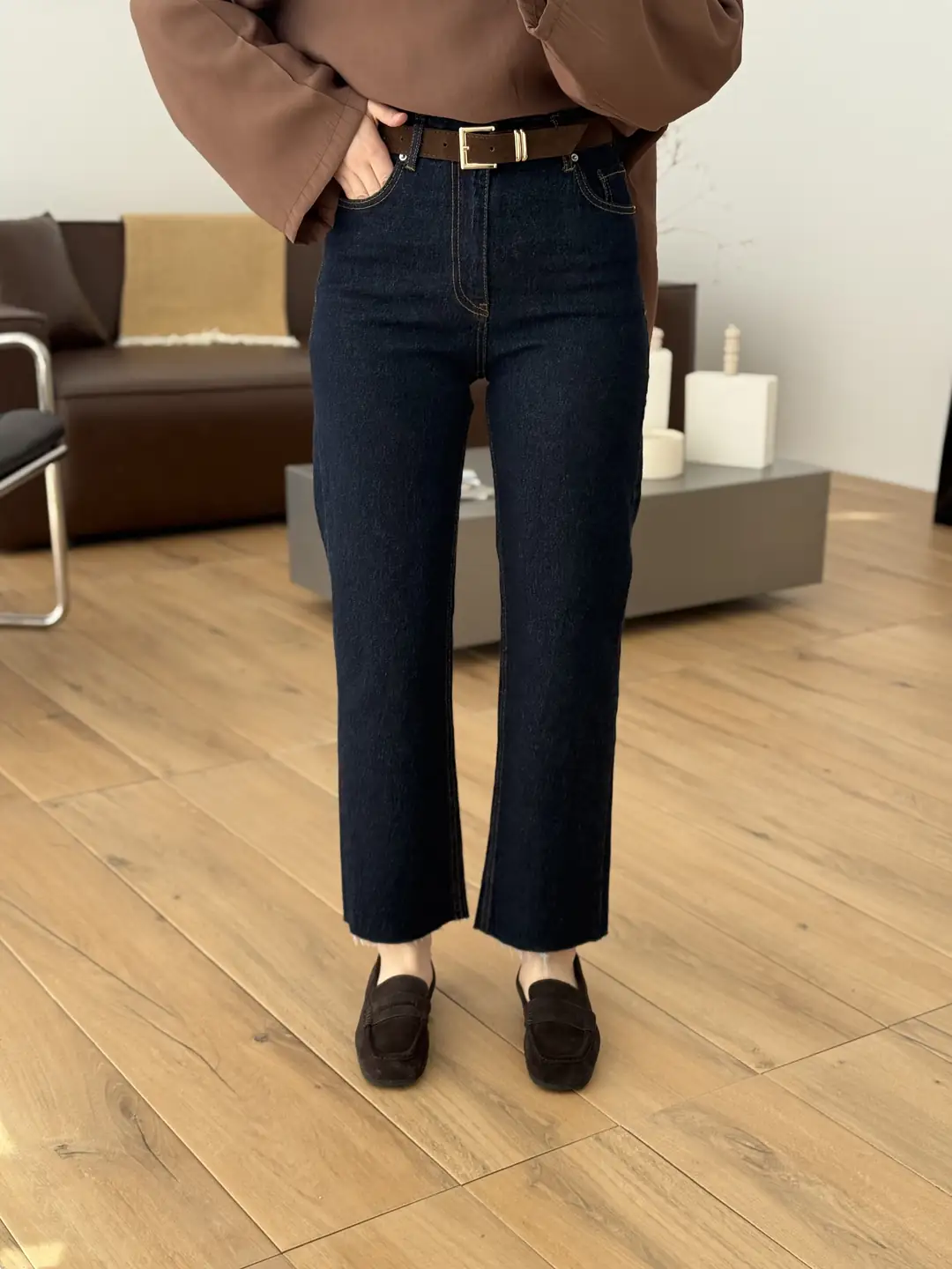 Premium Paçası Kesik Kemerli Jean R-171