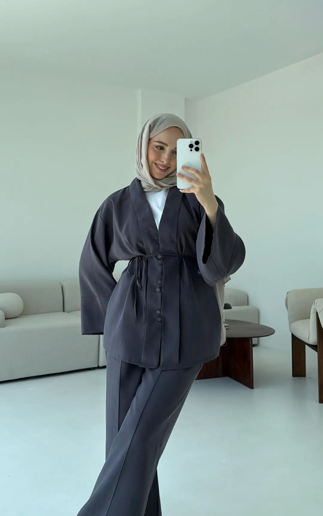 Şal Yaka Düğmeli Takım Antrasit - Görsel 2