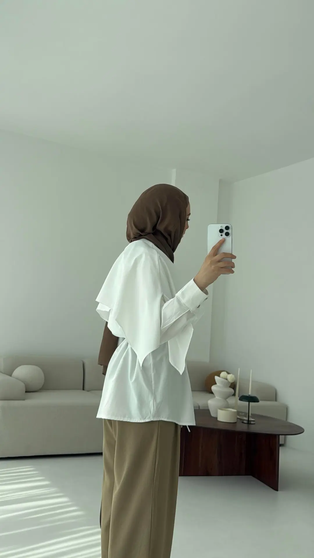 Seyyar Pelerinli Gömlek Beyaz - Görsel 4