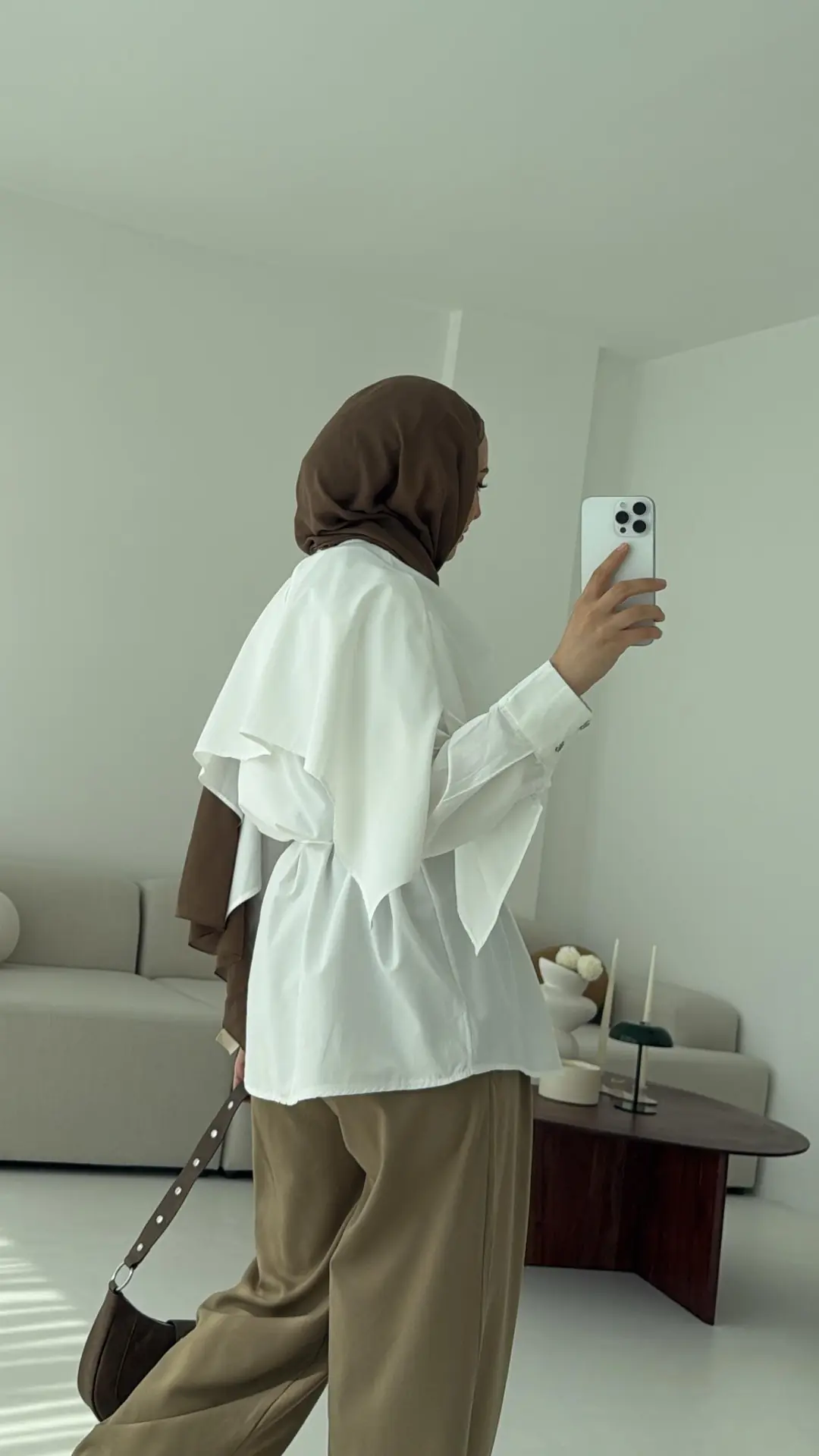 Seyyar Pelerinli Gömlek Beyaz - Görsel 5