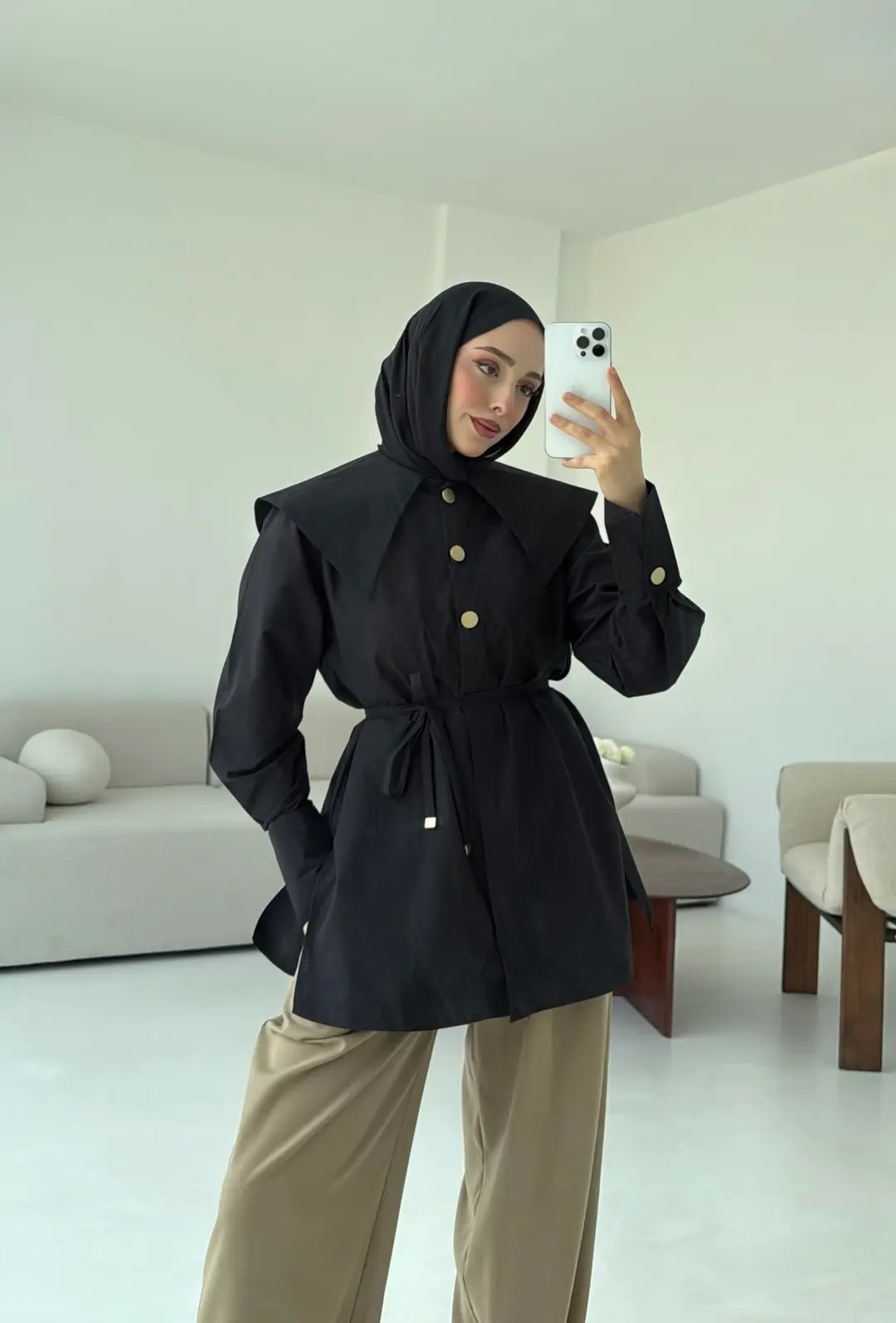 Siyah Bebe Yaka Gömlek - Görsel 2